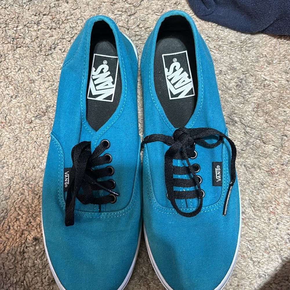 Turquoise vans. - Picture 2 of 3